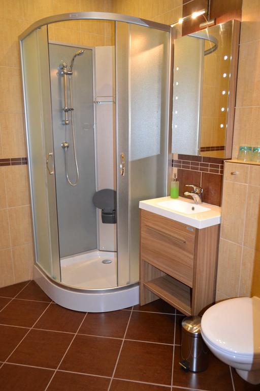 Penzion Vinarsky Dvorek Velke Nemcice Habitación foto